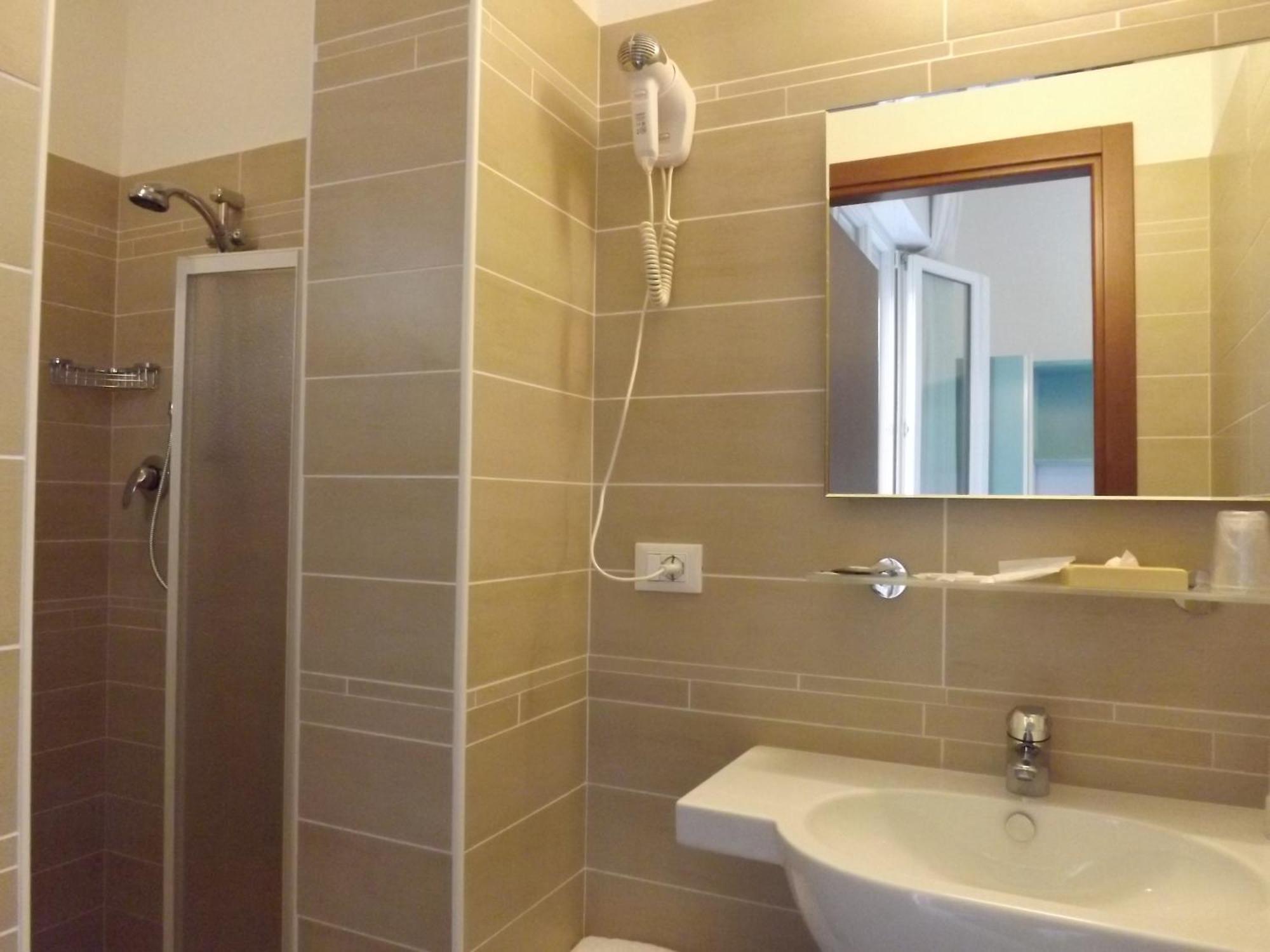 Hotel Tura Bellaria-Igea Marina Camera foto