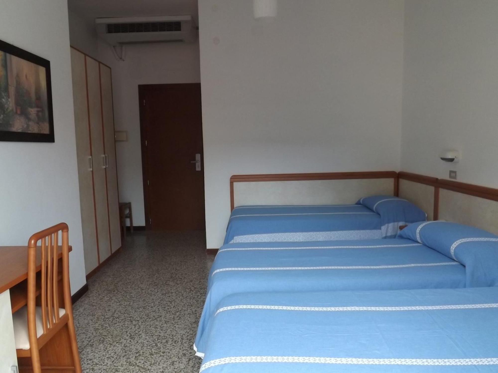 Hotel Tura Bellaria-Igea Marina Camera foto