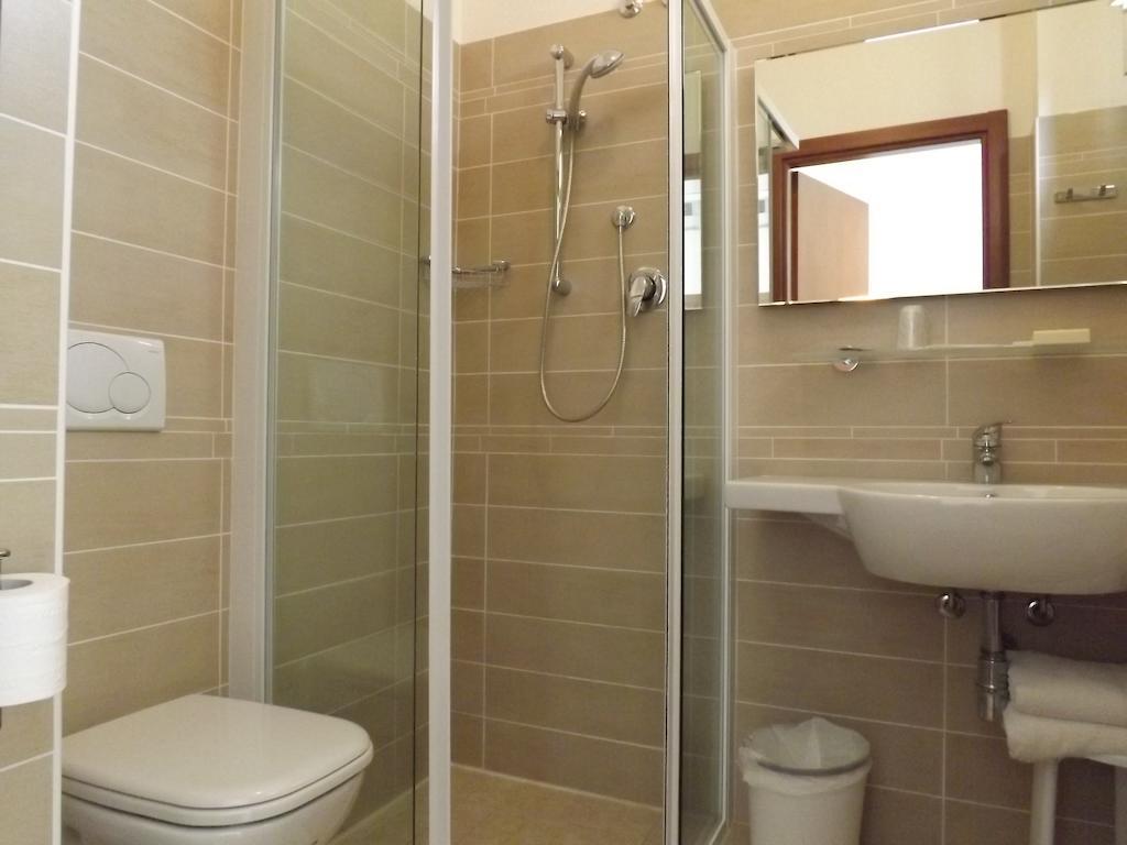 Hotel Tura Bellaria-Igea Marina Esterno foto